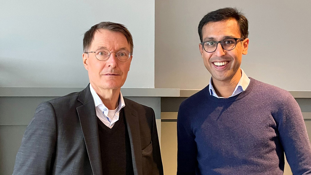iuvando co-founder Dr. Mridul Agrawal meets Germany’s Federal Minister of Health